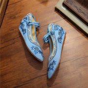为什么老北京布鞋会被老年人追捧？